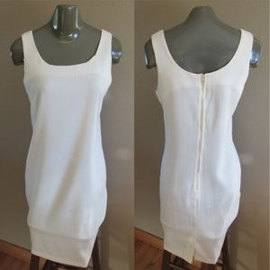 Sleeveless dress